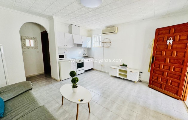 Resale - Townhouse - Torrevieja - La Siesta