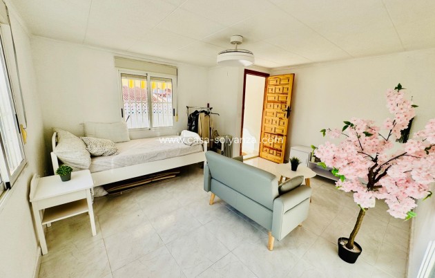 Resale - Townhouse - Torrevieja - La Siesta