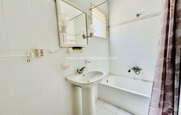 Herverkoop - Appartement / flat - Torrevieja - Estacion Autobuses