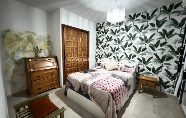 Herverkoop - Appartement / flat - Torrevieja - Playa de los Locos