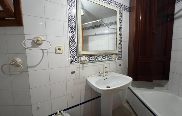 Herverkoop - Appartement / flat - Torrevieja - Playa de los Locos