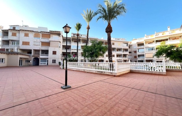 Herverkoop - Appartement / flat - Torrevieja - Playa de los Locos