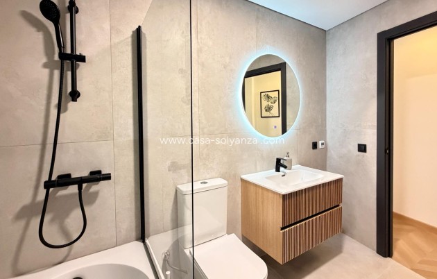 Resale - Apartment / flat - Torrevieja - Playa del Cura
