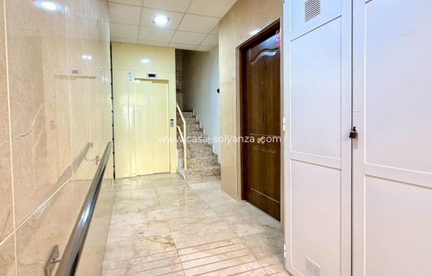 Resale - Apartment / flat - Torrevieja - Playa del Cura