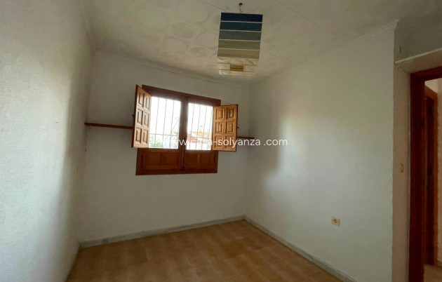 Resale - Bungalow - San Fulgencio - La Marina