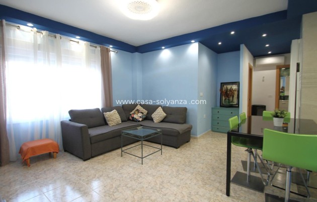 Resale - Apartment / flat - Torrevieja - Torrevieja Centro