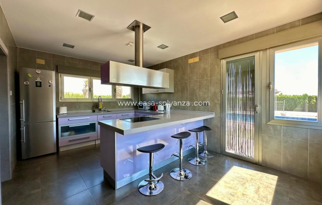 Resale - Villa - Yecla - Inland
