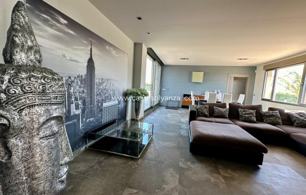 Resale - Villa - Yecla - Inland