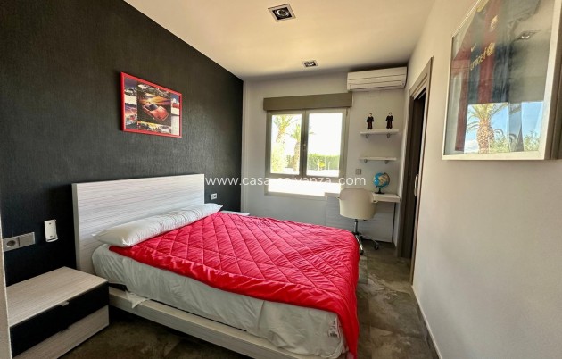 Resale - Villa - Yecla - Inland