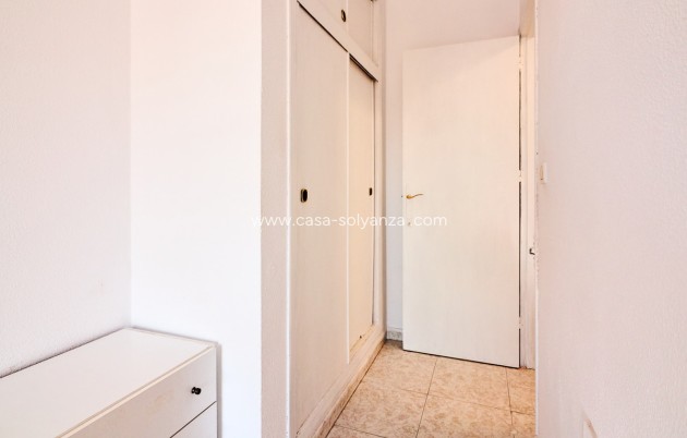 Resale - Apartment / flat - Torrevieja - Torrevieja Centro