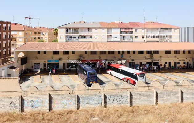 Resale - Apartment / flat - Torrevieja - Torrevieja Centro