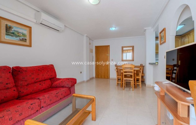 Resale - Apartment / flat - Torrevieja - Torrevieja Centro