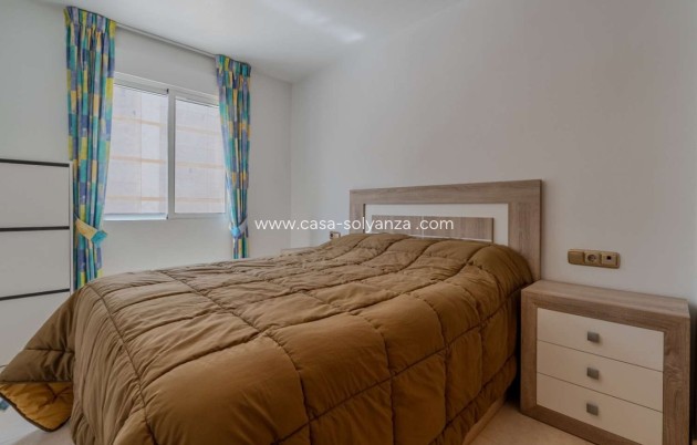 Resale - Apartment / flat - Torrevieja - Torrevieja Centro