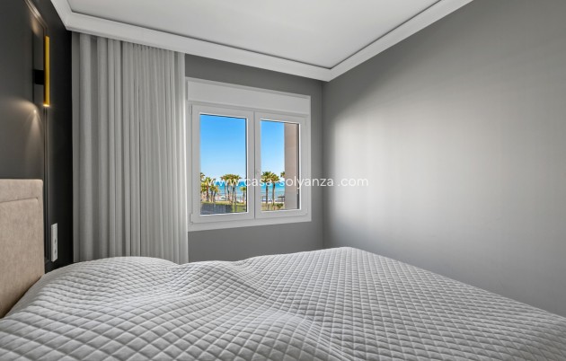 Resale - Apartment / flat - Orihuela - Punta Prima