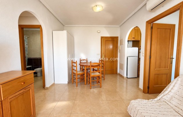 Reventa - Apartamento / piso - Torrevieja - Torrevieja Centro