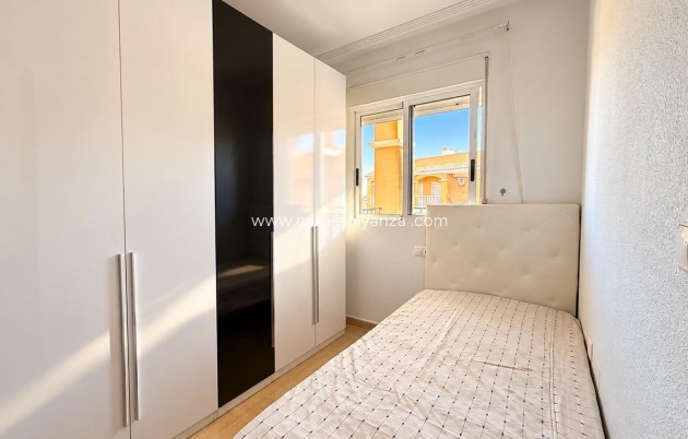 Reventa - Apartamento / piso - Torrevieja - Torrevieja Centro