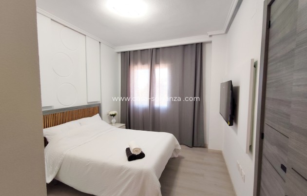 Resale - Apartment / flat - Torrevieja - Costa Blanca