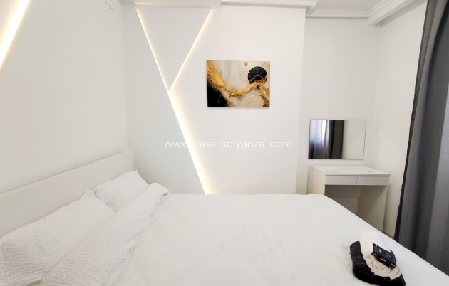 Resale - Apartment / flat - Torrevieja - Costa Blanca