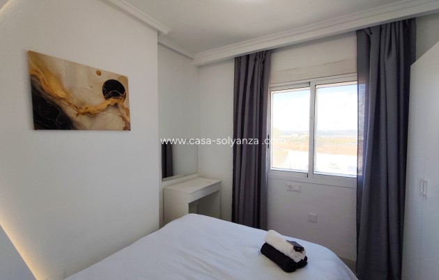 Resale - Apartment / flat - Torrevieja - Costa Blanca