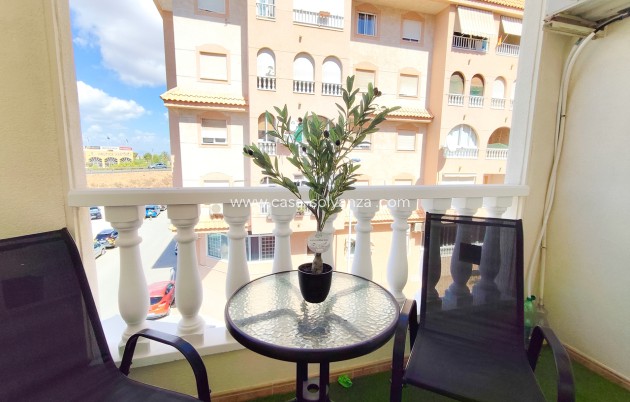 Resale - Apartment / flat - Torrevieja - Costa Blanca