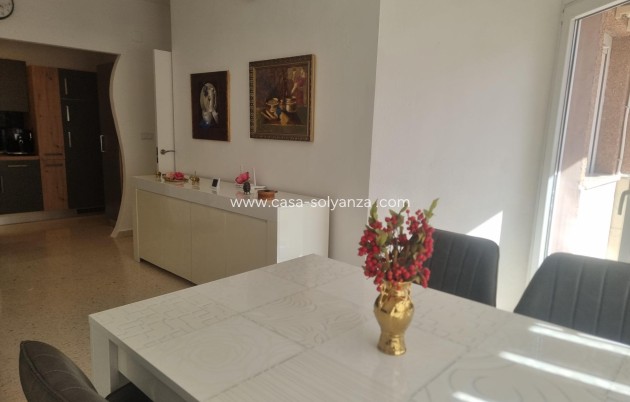 Resale - Apartment / flat - Torrevieja - Playa de los Locos