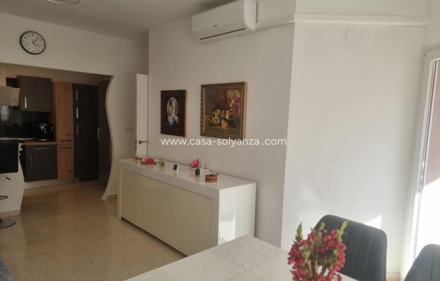 Resale - Apartment / flat - Torrevieja - Playa de los Locos