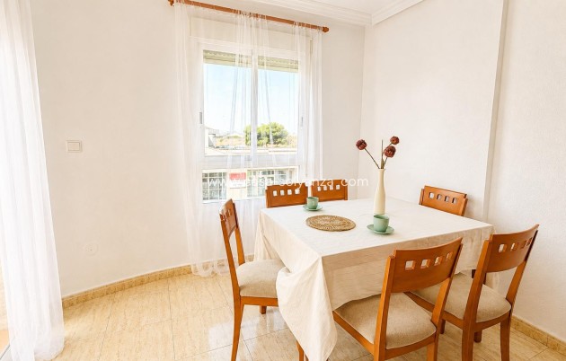 Resale - Apartment / flat - Torrevieja - PARQUE DE LAS NACIONES