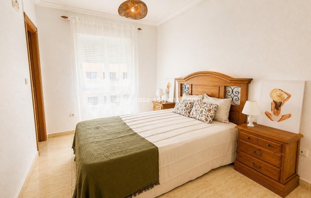 Resale - Apartment / flat - Torrevieja - PARQUE DE LAS NACIONES