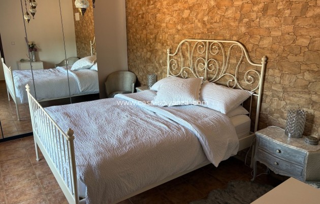 Wiederverkauf - Villa - Jacarilla