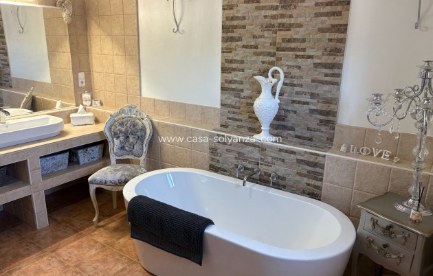 Wiederverkauf - Villa - Jacarilla