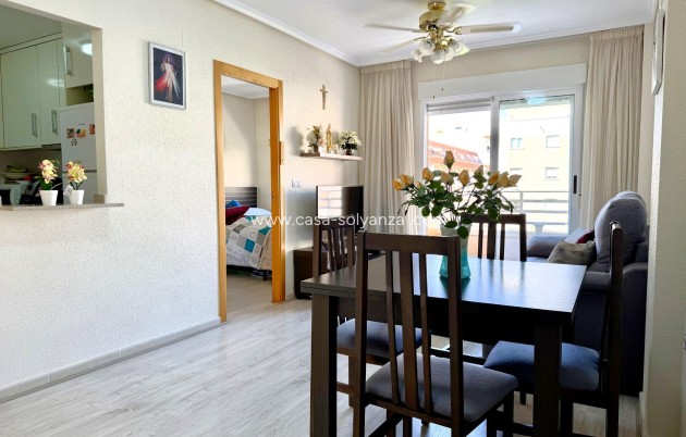 Resale - Apartment / flat - Torrevieja - El Molino