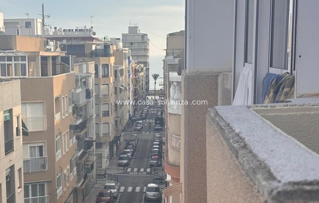 Resale - Apartment / flat - Torrevieja - Playa del Cura