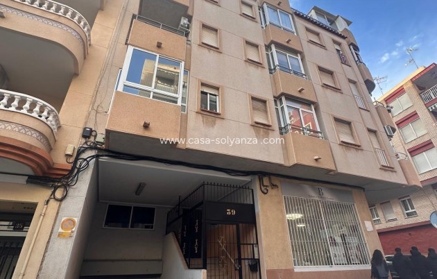 Resale - Apartment / flat - Torrevieja - Playa del Cura
