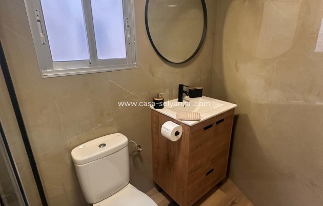 Resale - Apartment / flat - Torrevieja - Playa del Cura