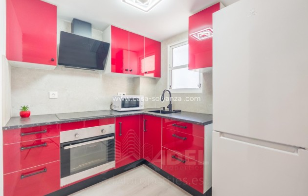 Resale - Apartment / flat - Torrevieja - PARQUE DE LAS NACIONES