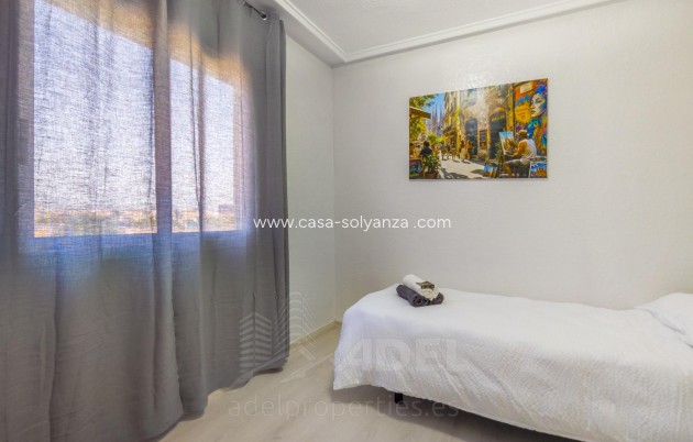 Resale - Apartment / flat - Torrevieja - PARQUE DE LAS NACIONES