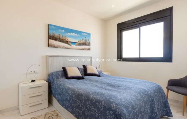 Resale - Apartment / flat - Orihuela - Villamartin