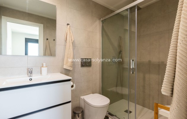 Resale - Apartment / flat - Orihuela - Villamartin