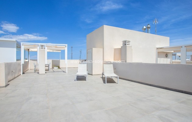Resale - Apartment / flat - Orihuela - Villamartin