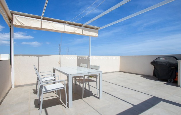 Resale - Apartment / flat - Orihuela - Villamartin