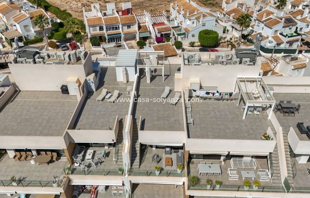Resale - Apartment / flat - Orihuela - Villamartin