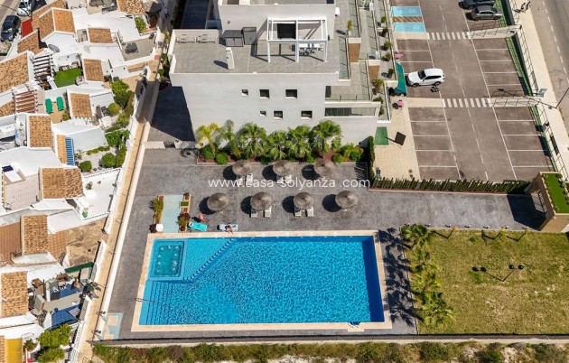 Resale - Apartment / flat - Orihuela - Villamartin