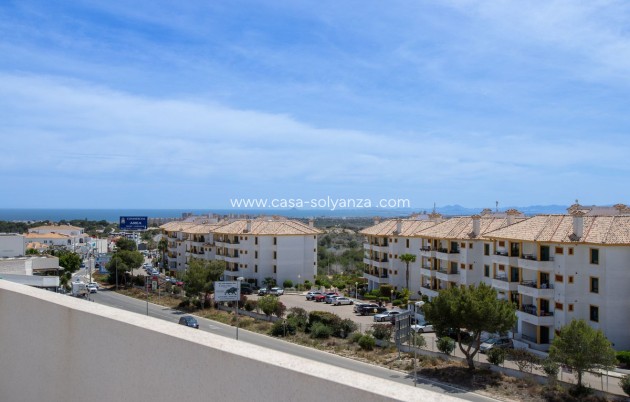 Resale - Apartment / flat - Orihuela - Villamartin