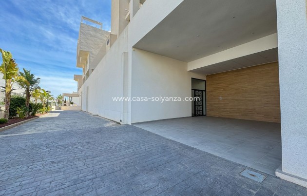 Resale - Apartment / flat - Orihuela - Villamartin