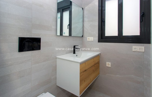 Wiederverkauf - Wohnung - Torrevieja - Playa del Cura