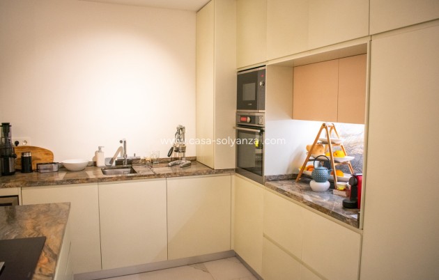 Reventa - Apartamento / piso - Torrevieja - Torrevieja Centro