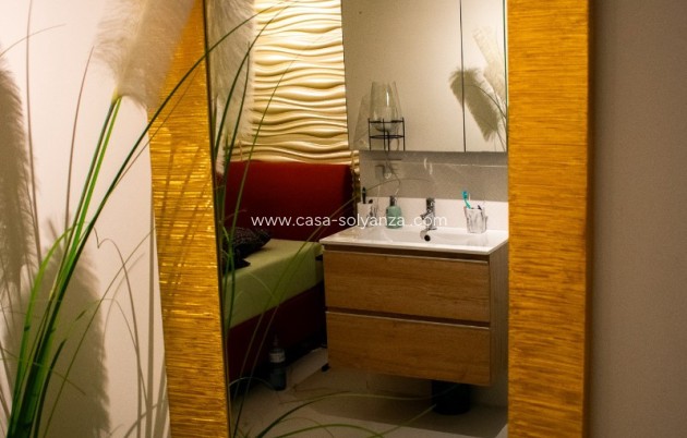 Reventa - Apartamento / piso - Torrevieja - Torrevieja Centro