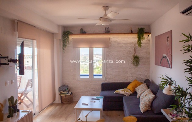 Resale - Apartment / flat - Torrevieja - La Mata