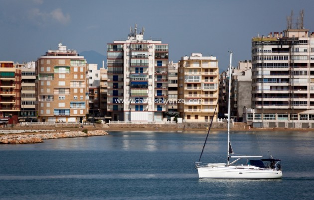Resale - Apartment / flat - Torrevieja - La Mata