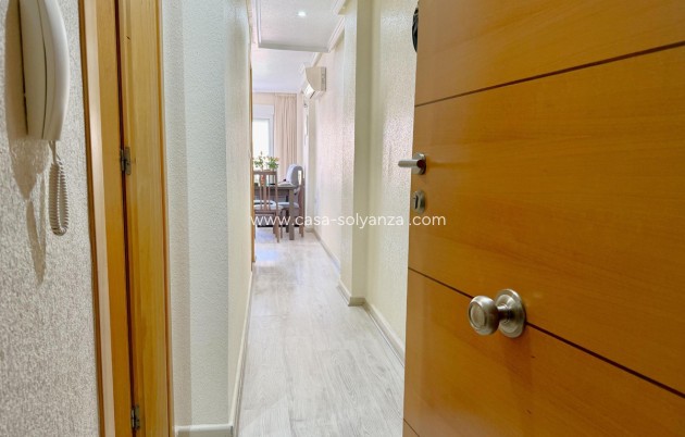 Wiederverkauf - Wohnung - Torrevieja - Torrevieja Centro